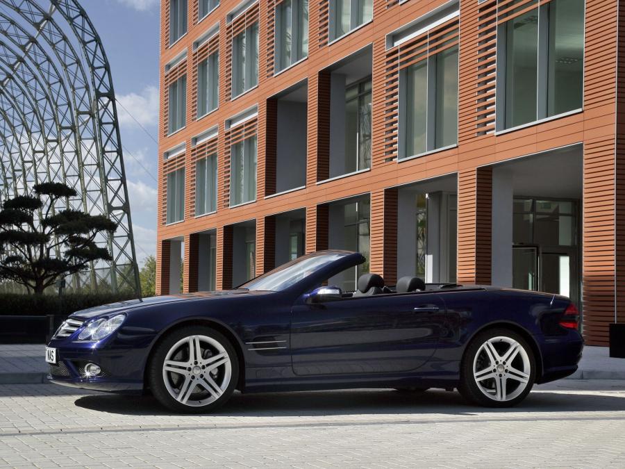  Mercedes-Benz SL500 Sports Package 2005 года  (UK) (фото 14 из 23)